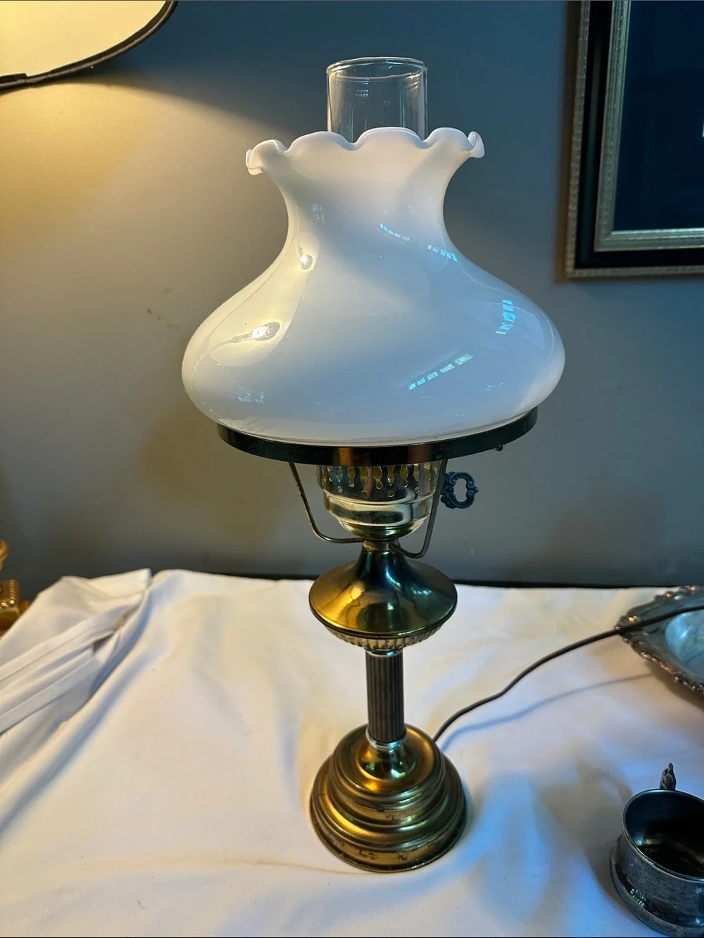 Vintage Table Lamp with White Ruffled Glass Shade